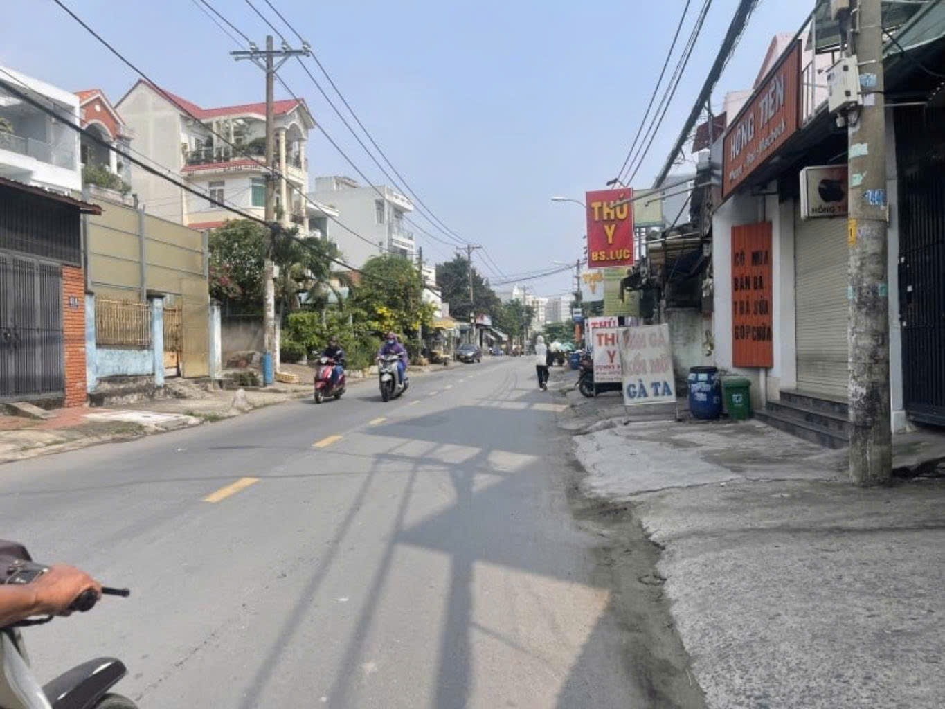 BÁN NHÀ MẶT TIỀN 494