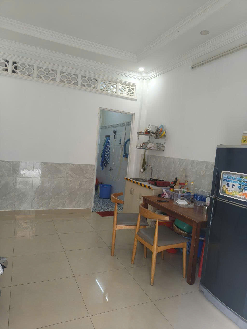 Bán nhà cấp 4 có gác nhỏ