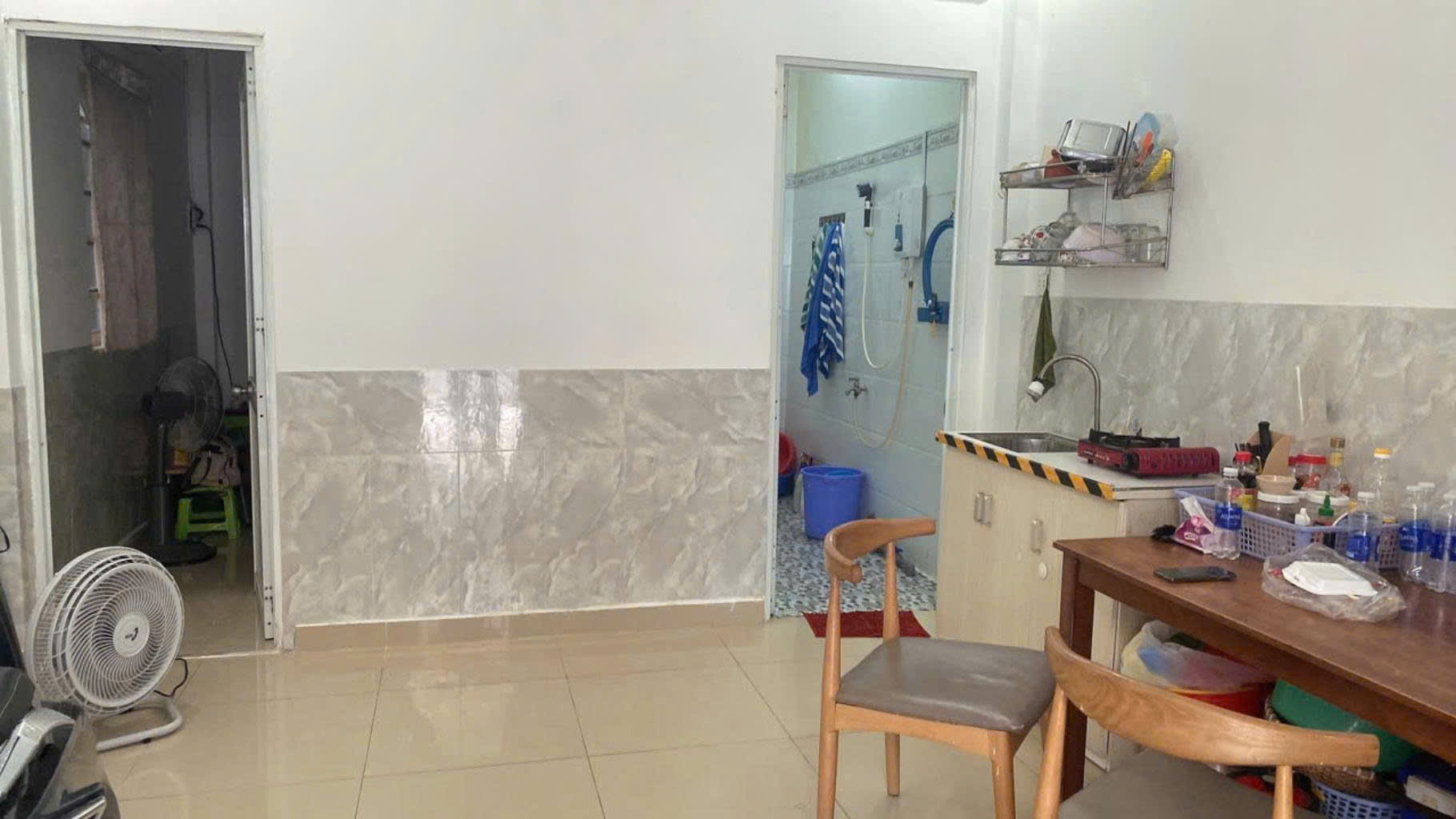 Bán nhà cấp 4 có gác nhỏ