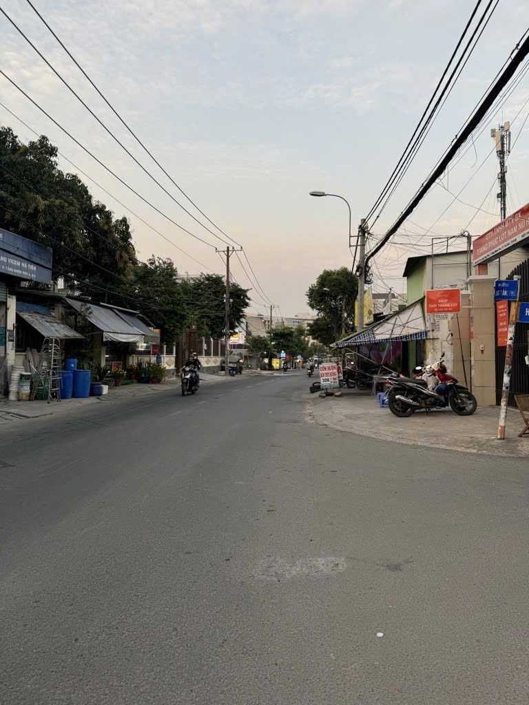 Bán lô đất đẹp hẻm xe hơi,