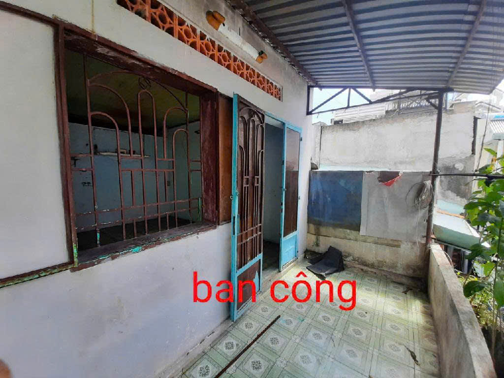 Bán nhà trệt hẻm đường 102