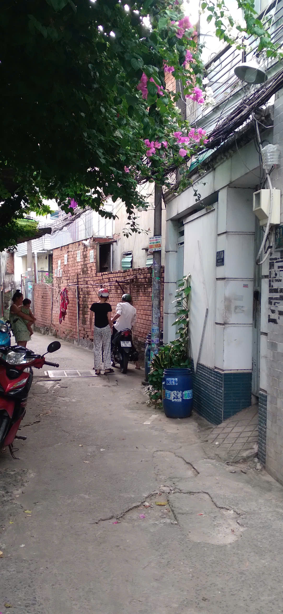 Cần bán gấp nhà 3 lầu đẹp