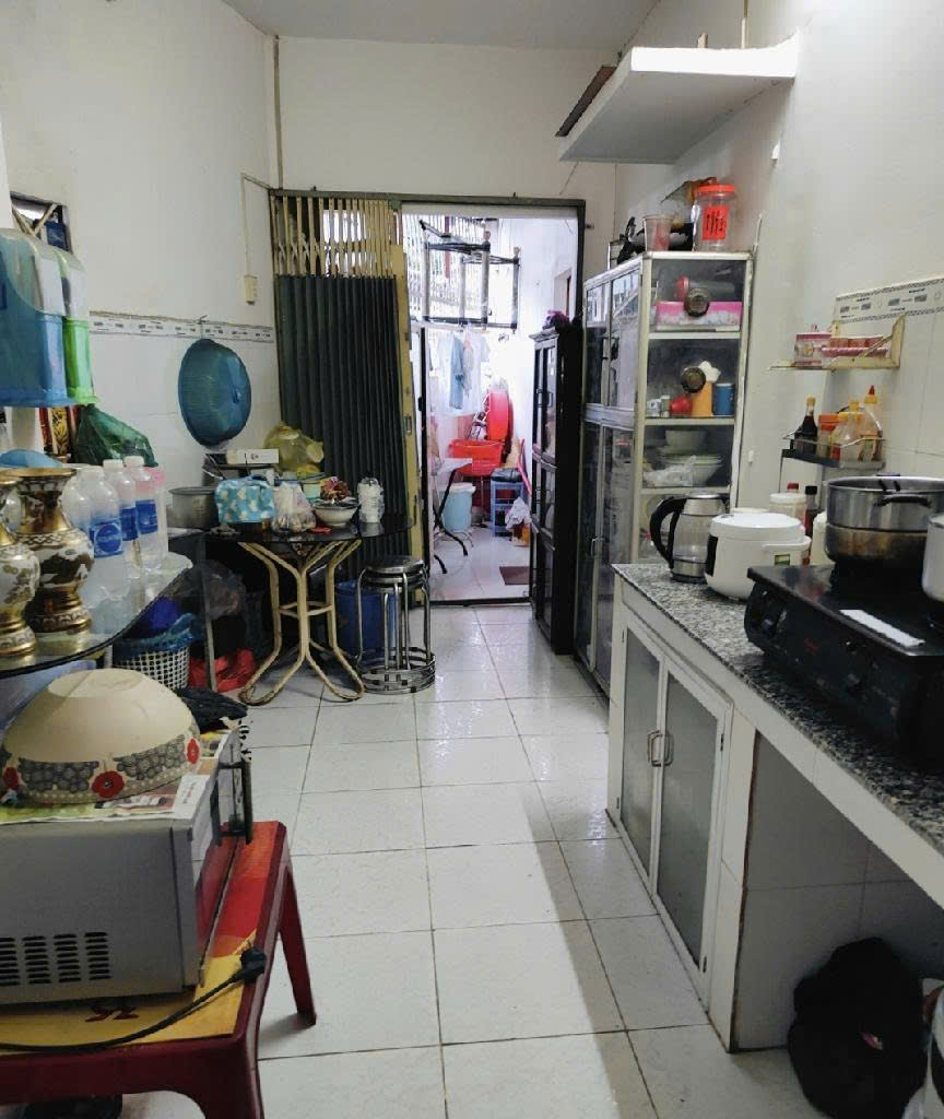 Bán nhà 3 mặt thoáng – Ô tô đậu cửa – Lã Xuân Oai