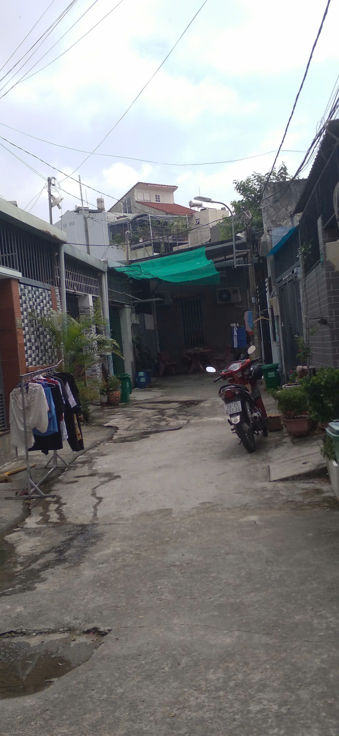 Bán nhà hẻm ô tô