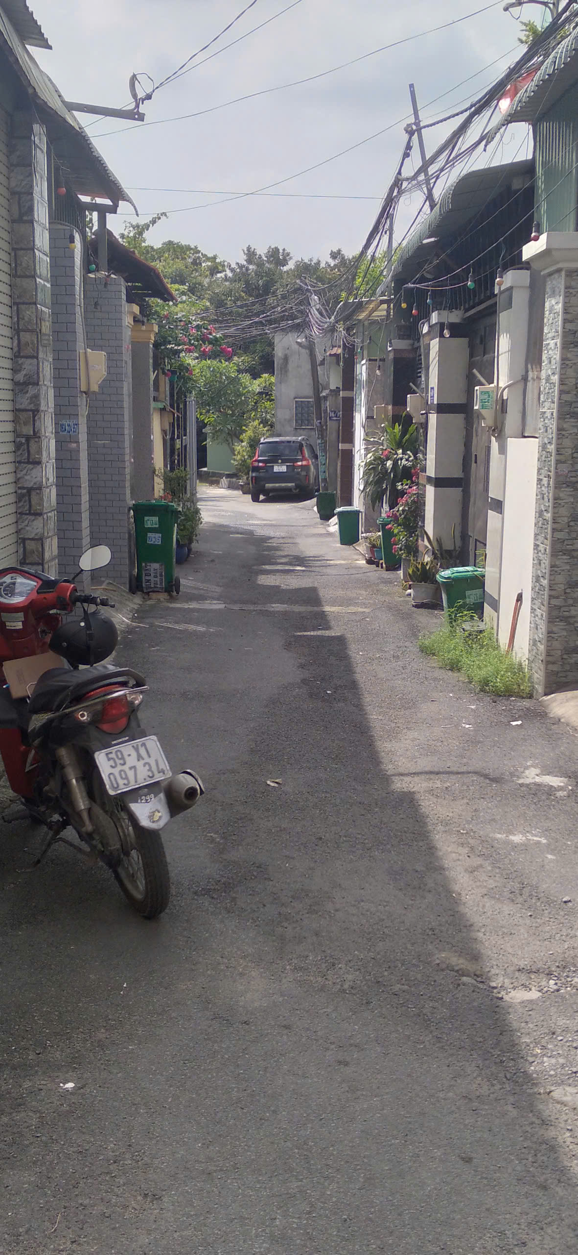 Nhà cấp 4 hẻm xe hơi