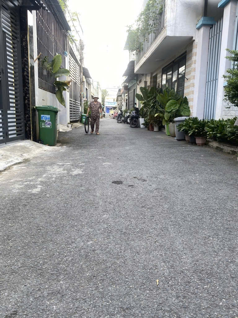 Bán nhà hẻm xe hơi,