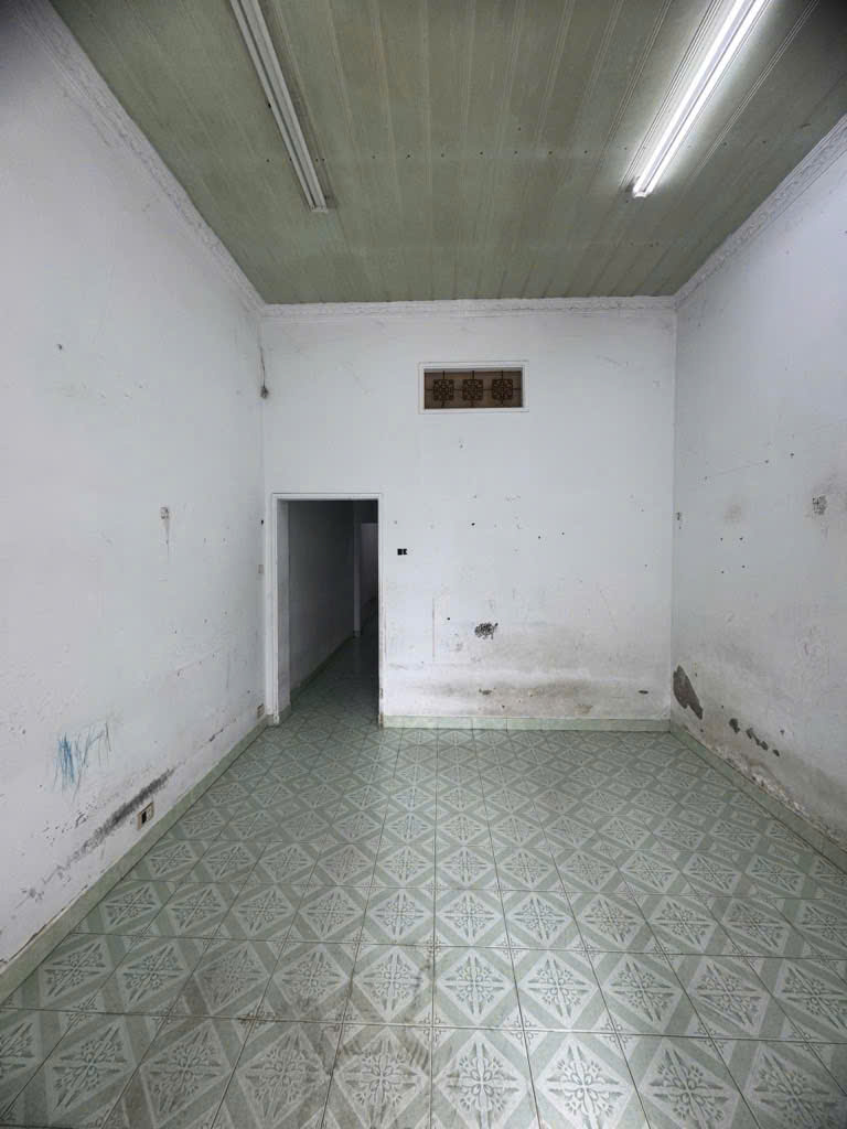 Bán nhà mặt tiền Tăng Nhơn Phú giá cực rẻ!