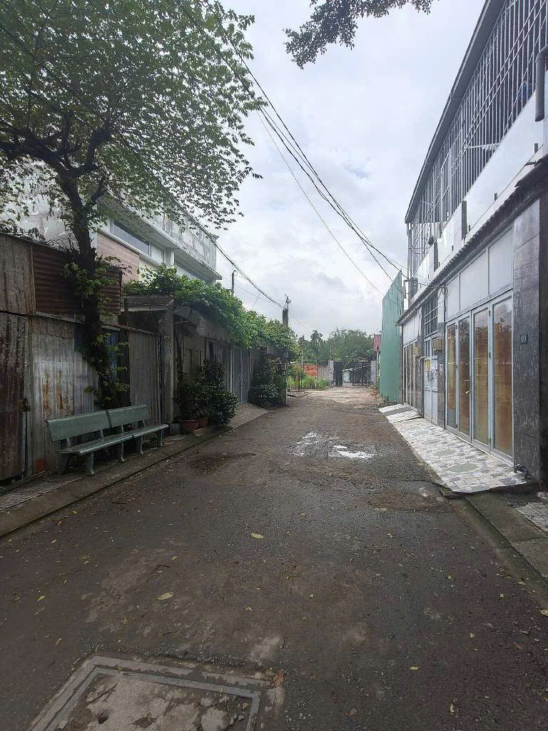 Bán gấp lô đất đẹp ngay hẻm 110 Lò Lu – Trường Thạnh