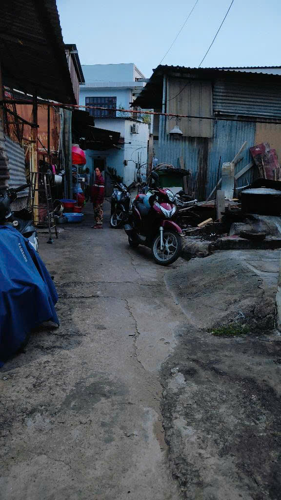 Căn nhà cấp 4 giá tốt ngay trung tâm Tăng Nhơn Phú