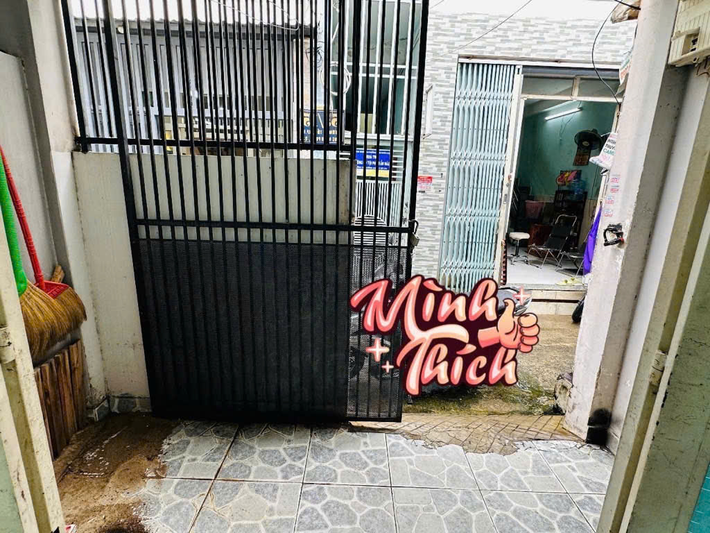 Cần bán nhà đẹp 1 trệt 1 lầu, diện tích 60m², giá chỉ 3.95 tỷ.