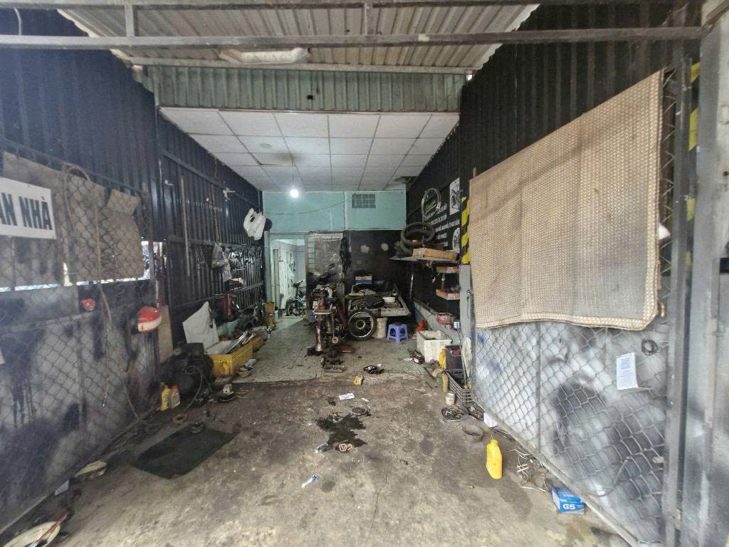 Bán nhà mặt tiền có dãy trọ – Tăng Nhơn Phú – Thu nhập đều đặn hàng tháng