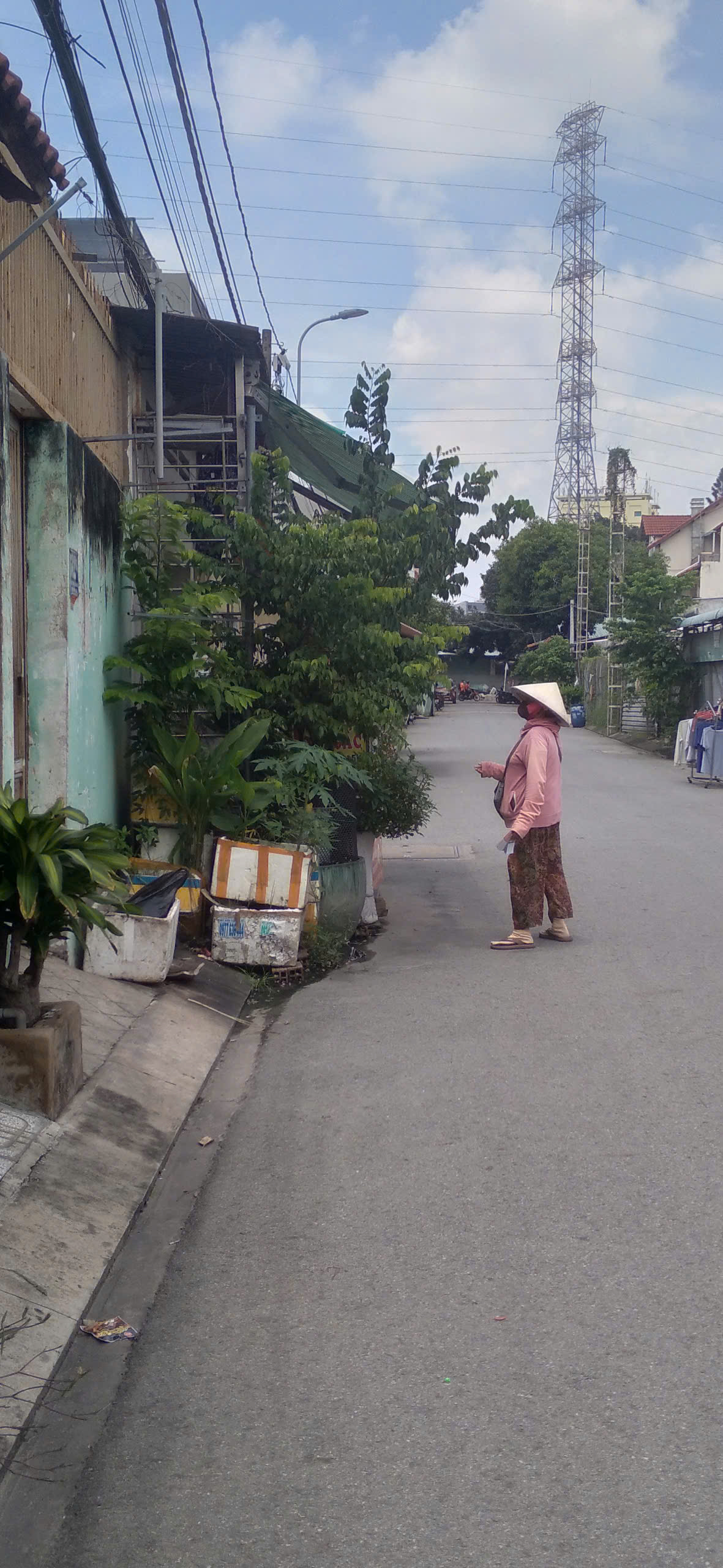 Bán nhà hẻm xe hơi 8m – Trung tâm Tăng Nhơn Phú – Giá tốt