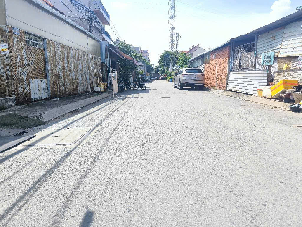 Bán nhà hẻm xe hơi 8m – Trung tâm Tăng Nhơn Phú – Giá tốt