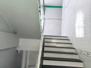 Nhà đẹp mới xây cẫn bán ngay