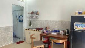 Bán nhà cấp 4 có gác nhỏ