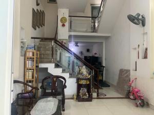 Nhà đẹp: 1 trệt 3 lầu giá chỉ 5 tỷ