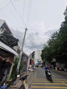 Bán nhà mặt tiền có dãy trọ – Tăng Nhơn Phú – Thu nhập đều đặn hàng tháng