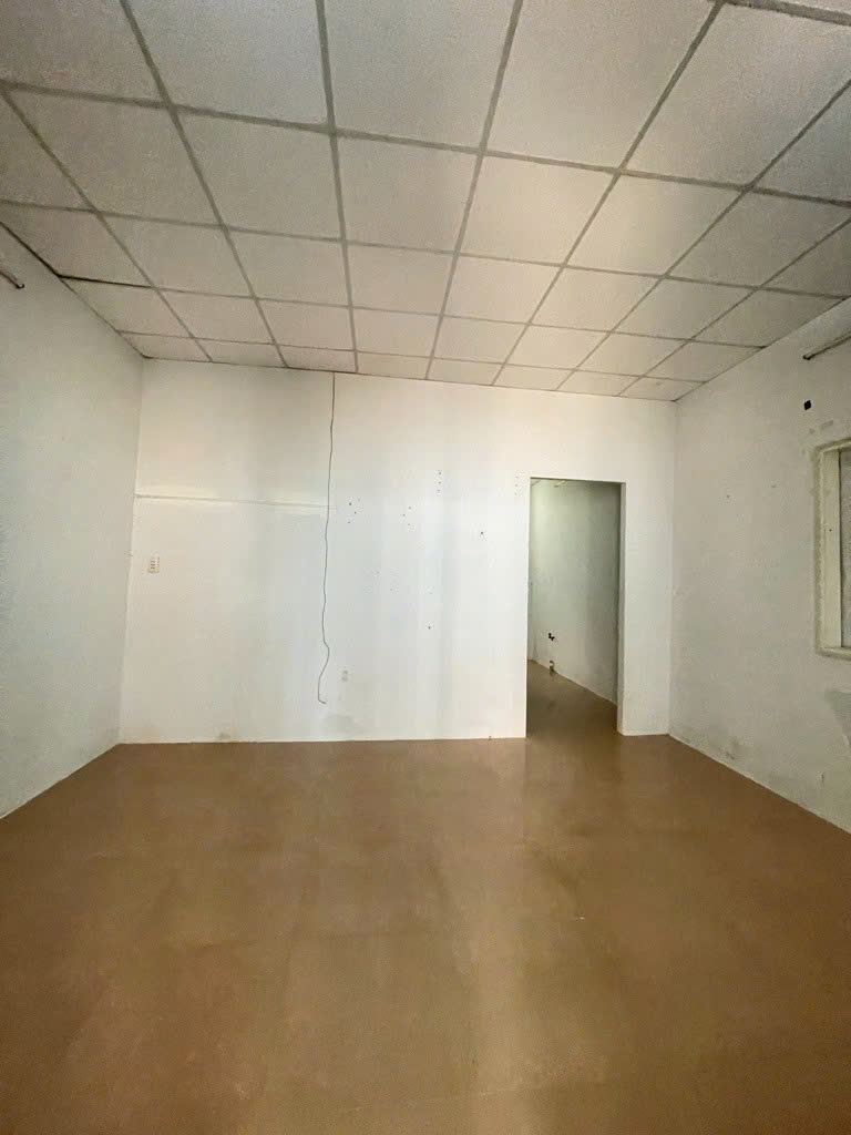 Bán nhà phố cấp 4, đ. số 11 P. Cát Lái, Tp Thủ Đức