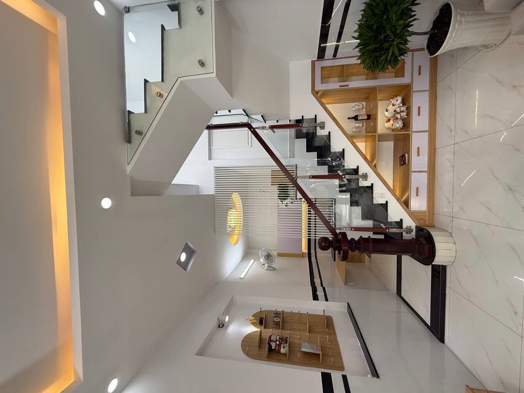 TÂN BÌNH KHU SÂN BAY - HXH THÔNG, DTSD 69M2 ĐÚC THẬT 2PN, SỔ A4 HOÀN CÔNG ĐỦ, TẶNG NỘI THẤT, CHÀO CHỈ 4.X TỶ TL