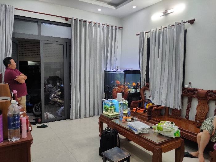 Bán nhà đường nguyễn thị búp đường se hơi gia 8 tỷ