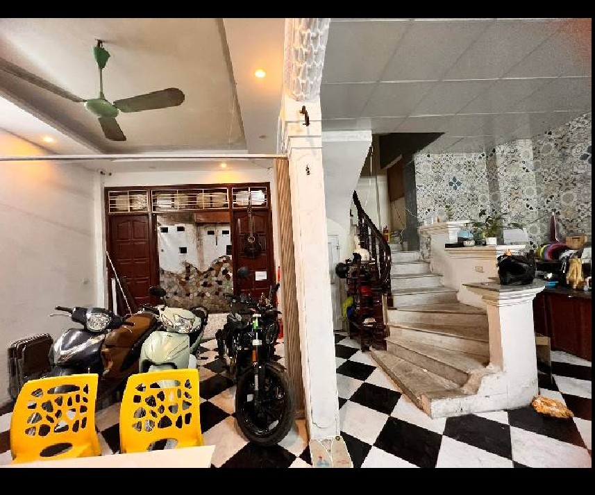 Bán nhà Tôn Thất Tùng 40m nhỉnh 9 tỷ