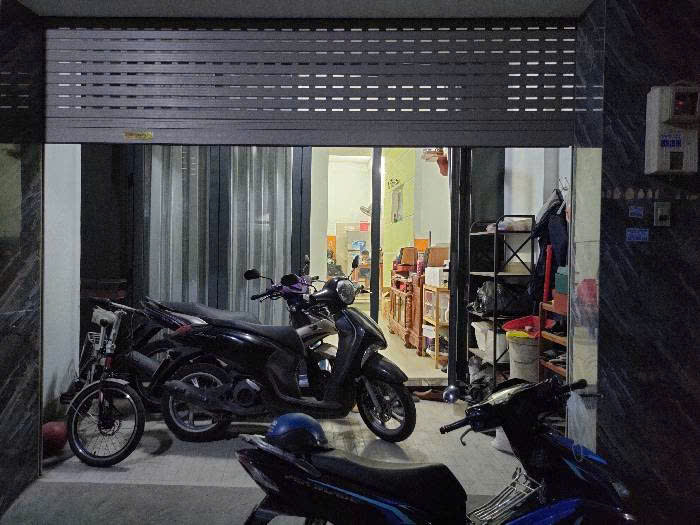 BÁN NHÀ , HXH ,ĐƯỜNG TÂN THỚI NHẤT ,Q12 , DT 117m2 , GIÁ 6 TỶ