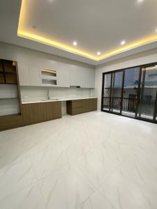 PHÂN LÔ KHU VIP NHẤT THANH XUÂN, GARA Ô TÔ, 6 TẦNG THANG MÁY NHẬP KHẨU. KINH DOANH ĐỈNH