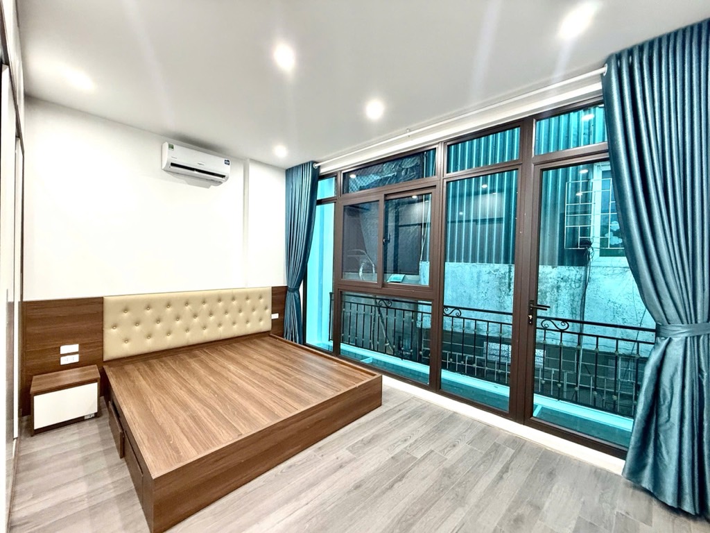 Khâm Thiên,Mặt Tiền Rộng Thoáng,41m2x5 tầng,8,45 tỷ