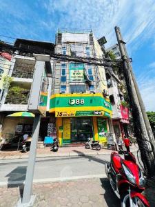 Bán Nhà Đê la Thành,Nhà Mặt Phố,17m2x5, 9 tỷ