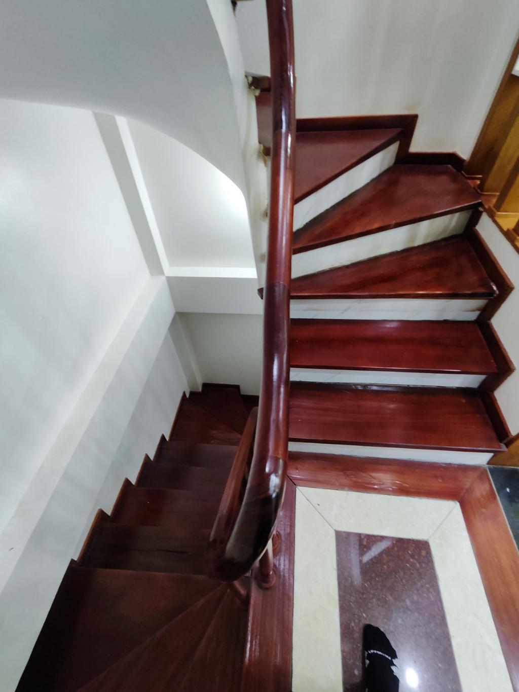 Bán Nhà Phú Minh - BTL - Nhà 5 tầng Đẹp Đầy Đủ Tiện Ích