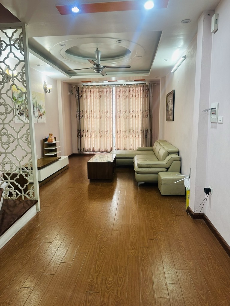 Bán Nhà #PhúDiễn - 48m2 - Nhà Mặt Phố Kinh Doanh Sầm Uất - Ôtô Tránh - Khu Vực Phát Triển Mạnh - Tiện Ích Ngập Tràn - Di Chuyển Thuận Tiện - Căn Nhà Quá Tuyệt Vời