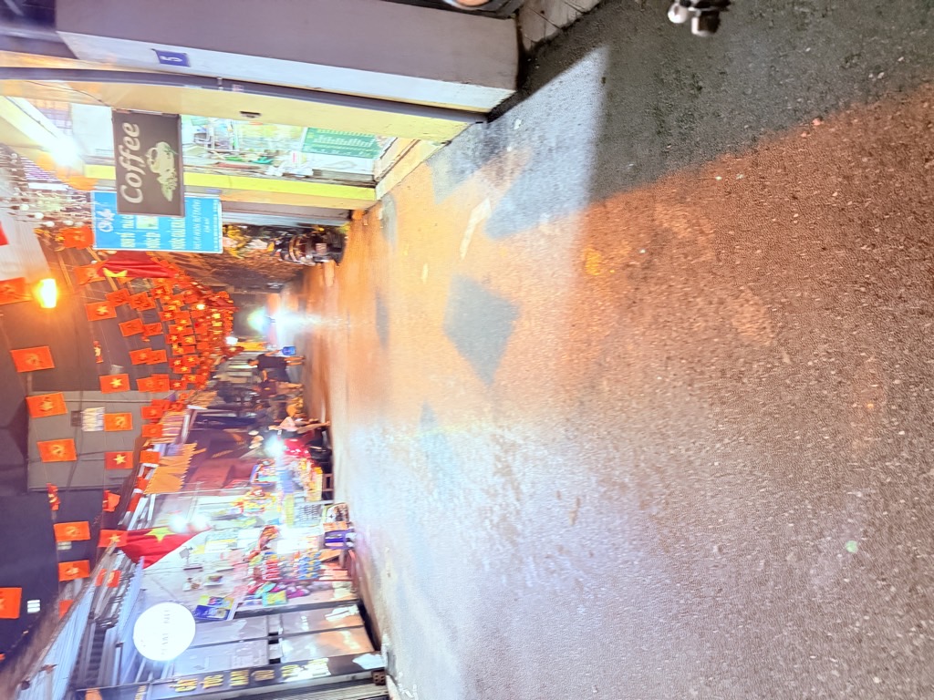 Bán Nhà #PhúDiễn - 48m2 - Nhà Mặt Phố Kinh Doanh Sầm Uất - Ôtô Tránh - Khu Vực Phát Triển Mạnh - Tiện Ích Ngập Tràn - Di Chuyển Thuận Tiện - Căn Nhà Quá Tuyệt Vời