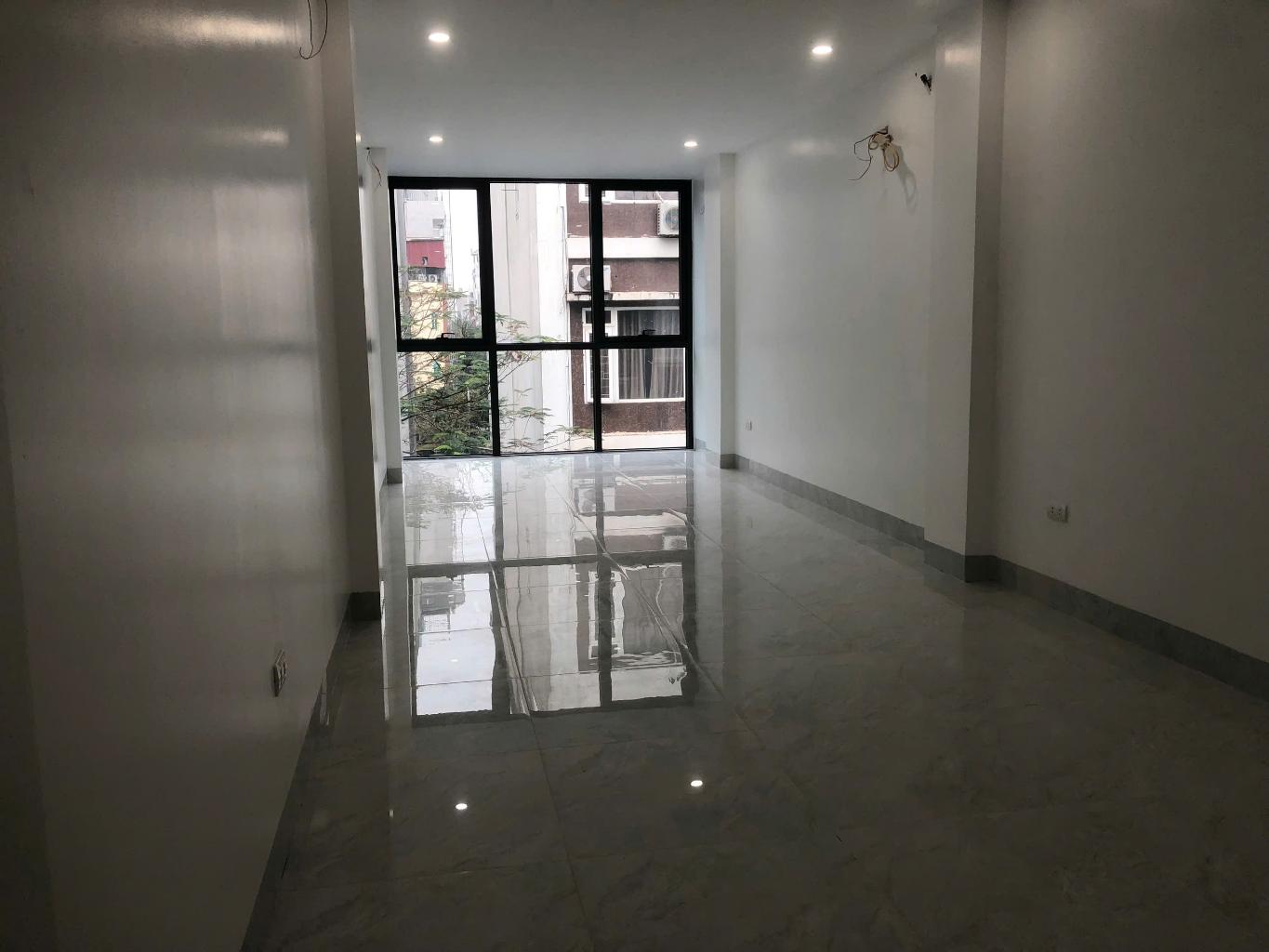 Nhà Đẹp #PhúDiễn - 45m2 - Thiết Kế 5 Tầng - Vỉa Hè Thuân Tiện Kinh Doanh Buôn Bán - Đường Rộng Ôtô Tránh - Khu Vực Phát Triển Mạnh - Rất Gần Đại Học Tài Nguyên Môi Trường - Buôn Bán Sầm Uất - Giá Trị Lên Từng Ngày - Giao Thông Quá Thuận Tiện