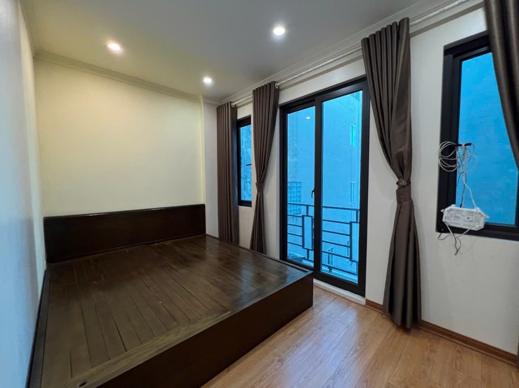 Bán Nhà #PhúDiễn - Hiếm - Rộng Thoáng - 5 Tầng - Mt 4m - Đầy Đủ Công Năng - Tiện Ích Ngập Tràn- Giá Nhỉnh 6 TỶ