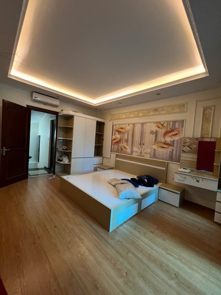 Bán Nhà #PhúDiễn - Hiếm - Rộng Thoáng - 5 Tầng - Mt 4m - Đầy Đủ Công Năng - Tiện Ích Ngập Tràn- Giá Nhỉnh 6 TỶ