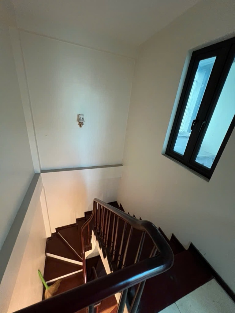 Bán Nhà #PhúDiễn - Hiếm - Rộng Thoáng - 5 Tầng - Mt 4m - Đầy Đủ Công Năng - Tiện Ích Ngập Tràn- Giá Nhỉnh 6 TỶ