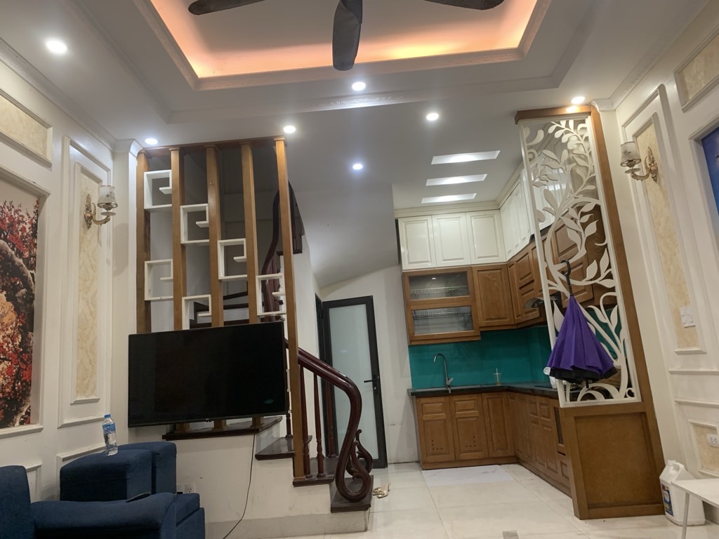 Bán Nhà #PhúDiễn - Hiếm - Rộng Thoáng - 5 Tầng - Mt 4m - Đầy Đủ Công Năng - Tiện Ích Ngập Tràn- Giá Nhỉnh 6 TỶ