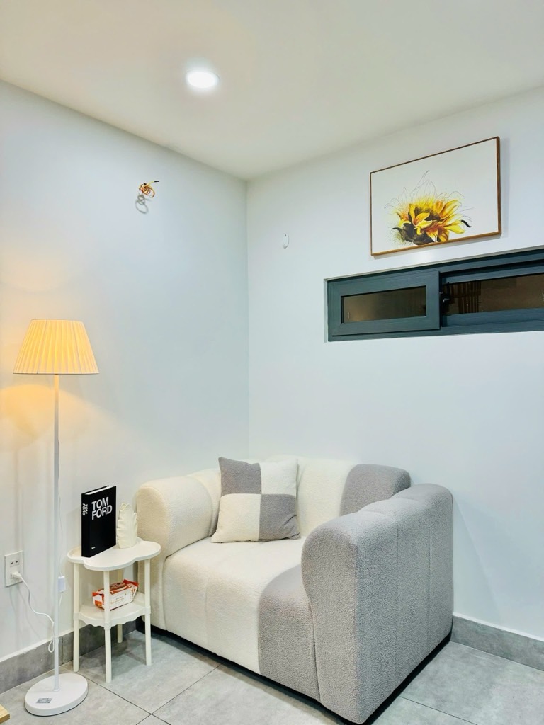 MẶT TIỀN ĐANG KINH DOANH – VỊ TRÍ ĐẮC ĐỊA, KHU VỰC SẦM UẤT, PHÙ HỢP KINH DOANH MỌI NGÀNH NGHỀ