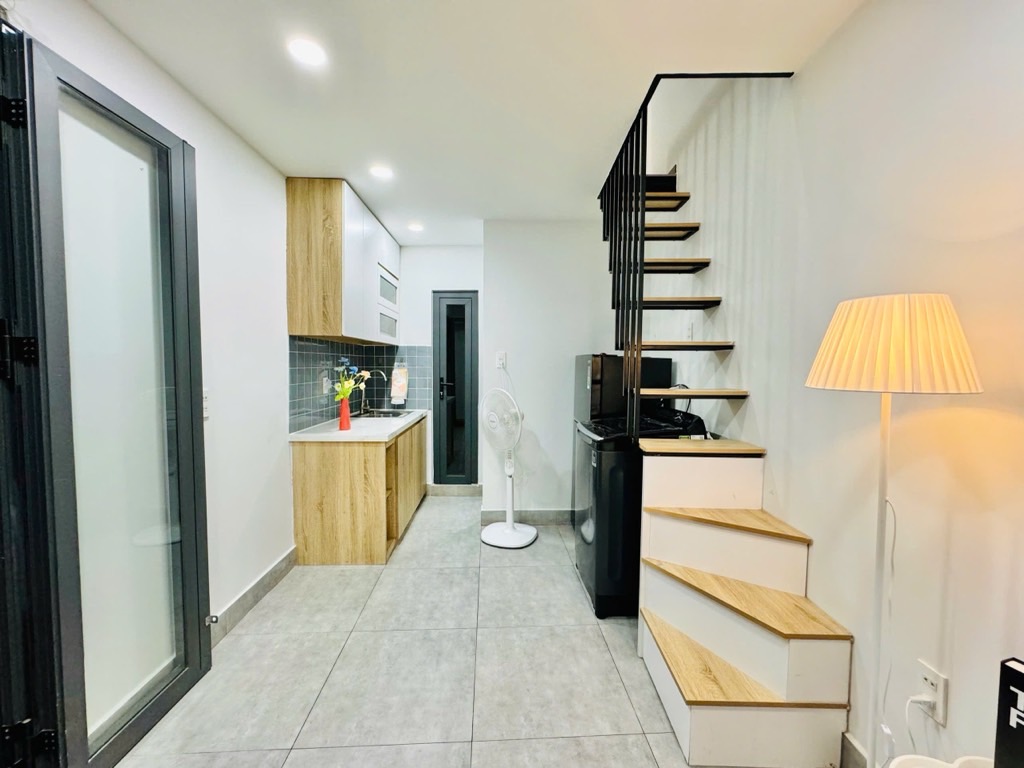 MẶT TIỀN ĐANG KINH DOANH – VỊ TRÍ ĐẮC ĐỊA, KHU VỰC SẦM UẤT, PHÙ HỢP KINH DOANH MỌI NGÀNH NGHỀ