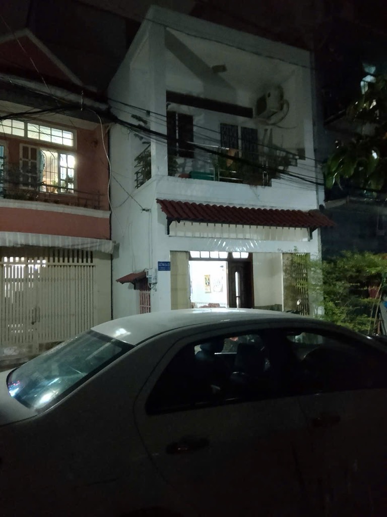 NHÀ SÁT BÊN TÂN PHÚ - CHỦ BÁN GẤP ĐỊNH CƯ MỸ - NHỈNH 5 TỶ