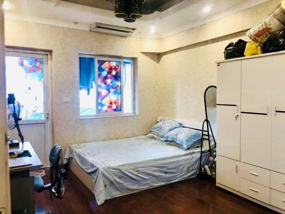 NHÀ ĐỐNG ĐA - MẶT NGÕ THÔNG - OTO ĐỖ CỬA - KINH DOANH ĐỈNH