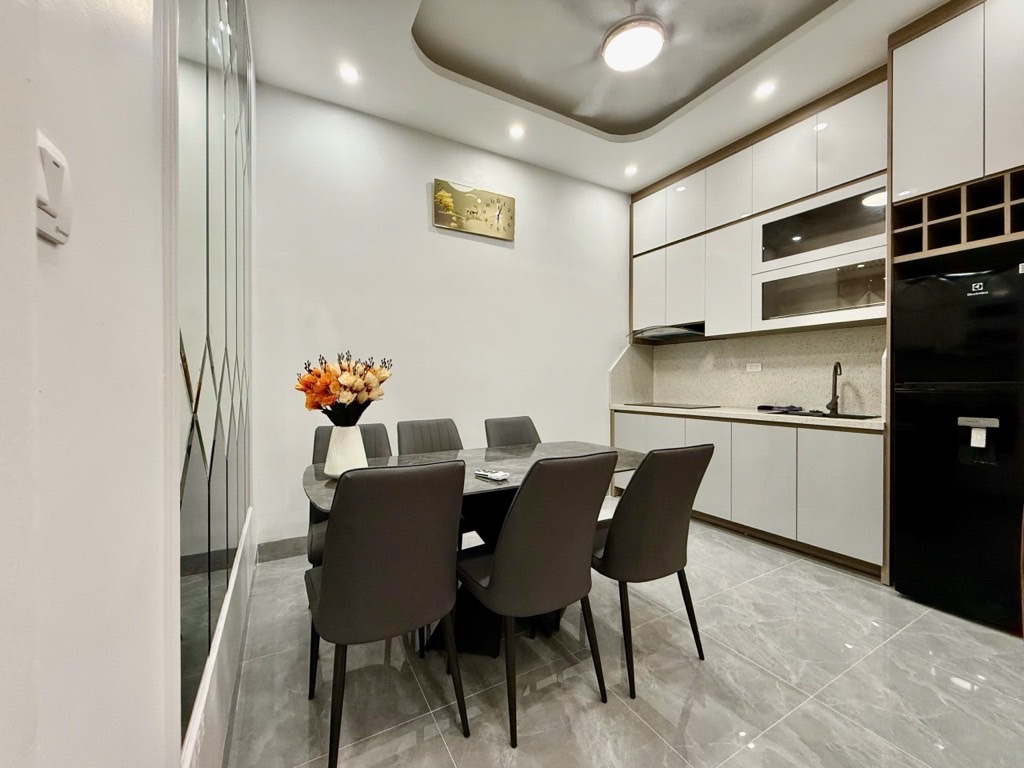 NHÀ KIM HOA ĐỐNG ĐA - 2 MẶT NGÕ - NHÀ MỚI - NỘI THẤT MỚI