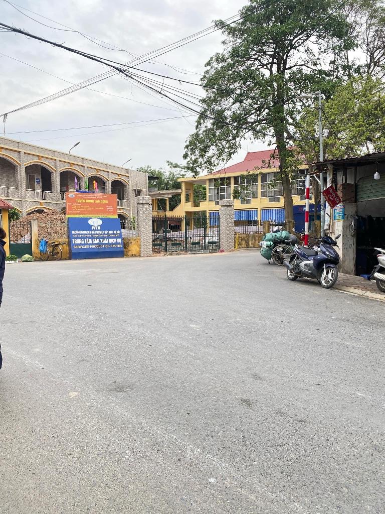 LỆ CHI GIA LÂM- 128.5M2-4.95 Tỷ- Ô TÔ 7 CHỖ VÀO TẬN NƠI