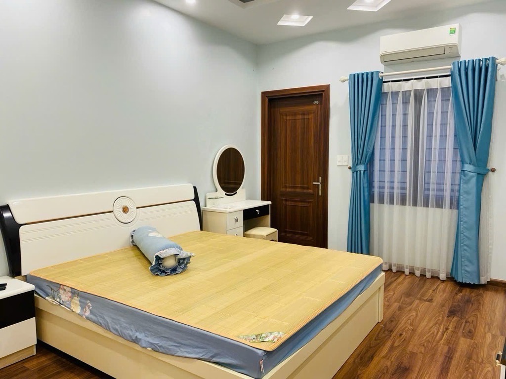 VỊ TRÍ ĐẮC ĐỊA-Ô TÔ THÔNG- VIỆT HƯNG LONG BIÊN