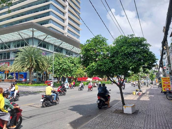 NHÀ CÁCH MẠNG THÁNG 8, Q3, HẺM 5M Ô TÔ RA VÀO THOẢI MÁI, 36.9 M2, 5 TẦNG, GIÁ 9 TỶ