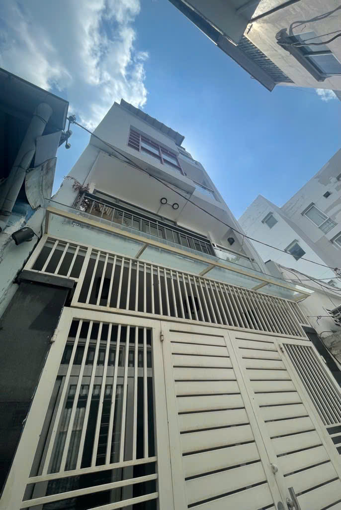 NHÀ SÁT MẶT ĐƯỜNG TRẦN QUANG KHẢI, P. TÂN ĐỊNH, Q.1, 44 M2, 4 TẦNG, GIÁ 12 TỶ - CÓ BỚT LỘC.