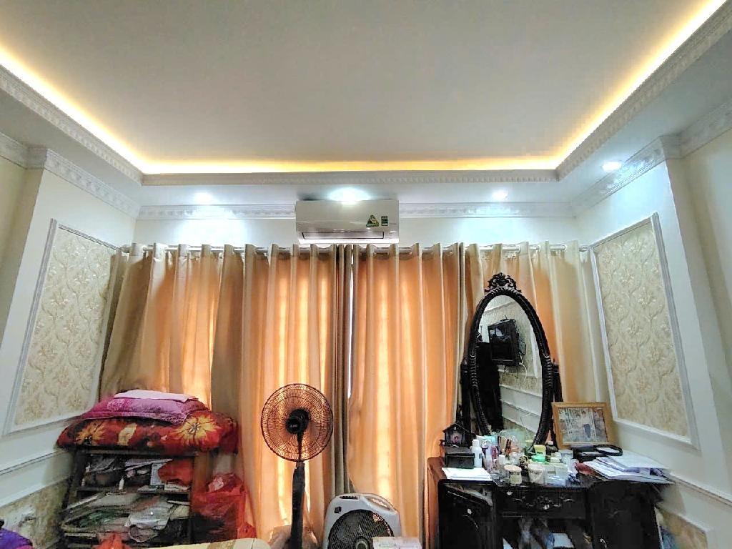 Cần bán nhà dân xây,5 tầng đầy đủ công năng và tiện ích sử dụng.