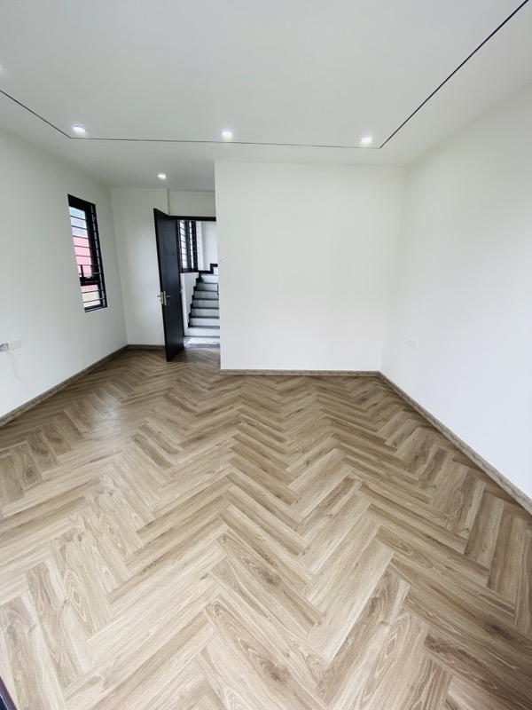 Bán nhà siêu phẩm Long Biên,lô góc,6 tầng thang máy.