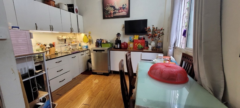 Bán nhà chính chủ,full nội thất,đầy đủ công năng và tiện ích sử dụng.