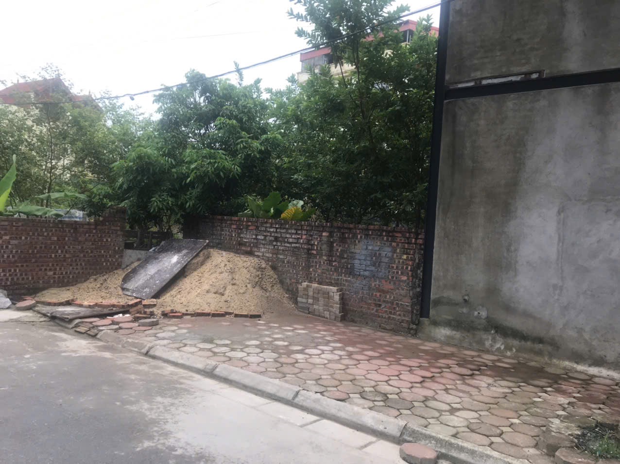 Chính chủ cần bán mảnh đất ở Gia Lâm diện tích 68m2, mặt tiền5m.